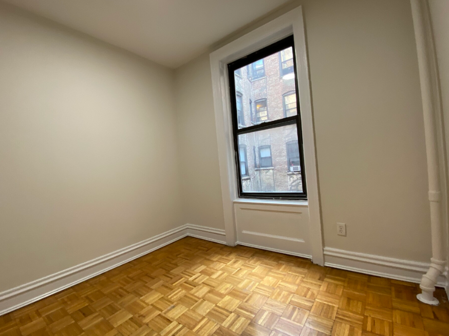 picture of the penthouse apartment in 170 West 74th apartment 814 in manhattan 1